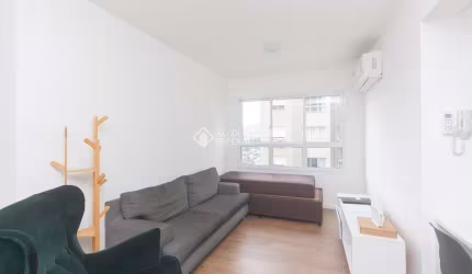 Apartamento com 2 quartos para alugar na Rua Attílio Bilibio, 251, Jardim Carvalho, Porto Alegre, 54 m2 por R$ 2.300