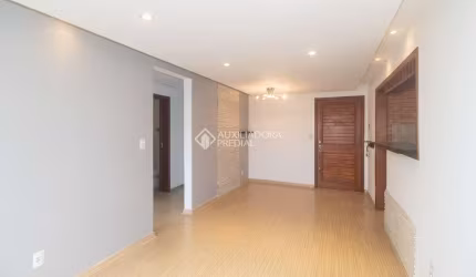 Apartamento com 1 quarto para alugar na Rua Coronel Genuino, 206, Centro Histórico, Porto Alegre, 53 m2 por R$ 2.500