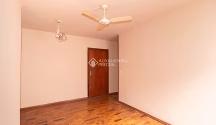 Apartamento com 2 quartos para alugar na Rua Guilherme Alves, 825, Partenon, Porto Alegre, 70 m2 por R$ 1.550