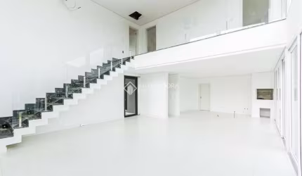Casa em condomínio fechado com 4 quartos para alugar na Estrada das Três Meninas, 2000, Vila Nova, Porto Alegre, 250 m2 por R$ 12.200