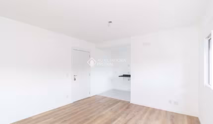 Loft com 1 quarto para alugar na Rua Capitão Pedro Werlang, 1066, Partenon, Porto Alegre, 52 m2 por R$ 1.900