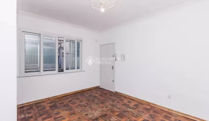 Apartamento com 2 quartos para alugar na Rua Coronel Fernando Machado, 623, Centro Histórico, Porto Alegre, 60 m2 por R$ 1.600