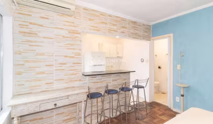 Apartamento com 1 quarto para alugar na Rua Nunes, 536, Medianeira, Porto Alegre, 32 m2 por R$ 800