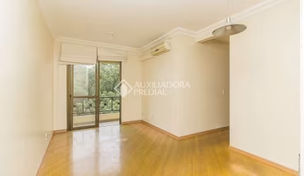 Apartamento com 2 quartos para alugar na Avenida Protásio Alves, 7355, Petrópolis, Porto Alegre, 58 m2 por R$ 1.800