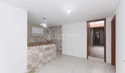 Apartamento com 2 quartos para alugar na Rua Washington Luiz, 868, Centro Histórico, Porto Alegre, 70 m2 por R$ 1.250