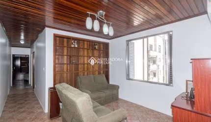 Apartamento com 2 quartos para alugar na Rua Riachuelo, 1521, Centro Histórico, Porto Alegre, 75 m2 por R$ 1.250