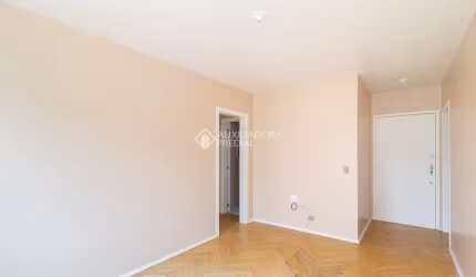 Apartamento com 2 quartos para alugar na Avenida Icaraí, 1332, Cristal, Porto Alegre, 70 m2 por R$ 1.000