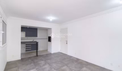 Apartamento com 1 quarto para alugar na Rua Teixeira de Freitas, 408, Santo Antônio, Porto Alegre, 49 m2 por R$ 2.100