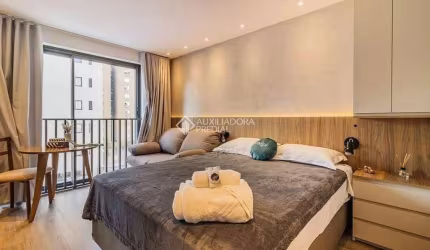 Apartamento com 1 quarto para alugar na Rua Vinte e Quatro de Outubro, 1585, Auxiliadora, Porto Alegre, 24 m2 por R$ 3.300
