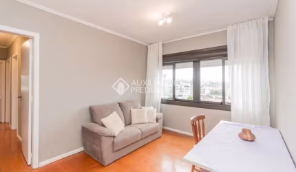 Apartamento com 3 quartos para alugar na Rua Padre Hildebrando, 585, Santa Maria Goretti, Porto Alegre, 90 m2 por R$ 2.600