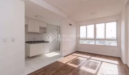 Apartamento com 3 quartos para alugar na Rua Itapeva, 362, Passo da Areia, Porto Alegre, 71 m2 por R$ 2.800