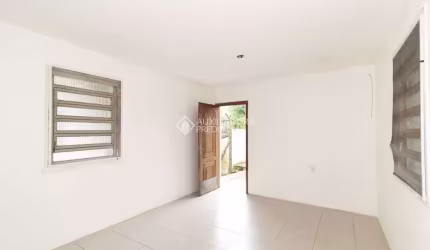 Casa em condomínio fechado com 1 quarto para alugar na Rua Apolinário Porto Alegre, 160, Vila Conceição, Porto Alegre, 56 m2 por R$ 2.000