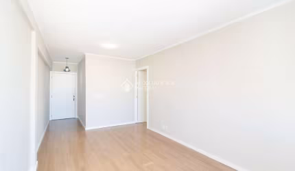 Apartamento com 2 quartos para alugar na Rua Quintino Bocaiúva, 47, Floresta, Porto Alegre, 74 m2 por R$ 3.300