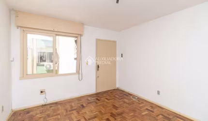 Apartamento com 3 quartos para alugar na Rua Max Juniman, 140, Humaitá, Porto Alegre, 75 m2 por R$ 1.780