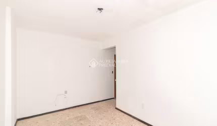 Apartamento com 1 quarto para alugar na Rua Cruzeiro do Sul, 2323, Santa Tereza, Porto Alegre, 50 m2 por R$ 950