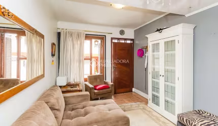 Casa em condomínio fechado com 3 quartos para alugar na Avenida Karl Iwers, 252, Jardim Itu Sabará, Porto Alegre, 125 m2 por R$ 4.500