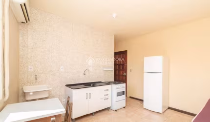 Kitnet / Stúdio para alugar na Rua Stephan Zweig, 30, Cavalhada, Porto Alegre, 25 m2 por R$ 900