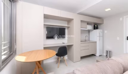 Apartamento com 1 quarto para alugar na Avenida João Pessoa, 731, Farroupilha, Porto Alegre, 32 m2 por R$ 2.800
