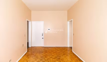Apartamento com 2 quartos para alugar na Avenida Icaraí, 1332, Cristal, Porto Alegre, 50 m2 por R$ 2.200