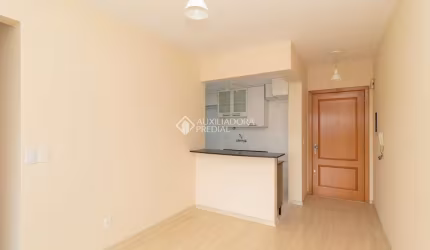 Apartamento com 3 quartos para alugar na Rua Wilson Adnislen Freitas de Paiva, 41, Cavalhada, Porto Alegre, 105 m2 por R$ 2.790