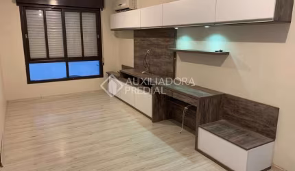 Apartamento com 2 quartos para alugar na Avenida América, 121, Auxiliadora, Porto Alegre, 67 m2 por R$ 1.900