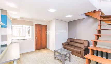 Cobertura com 2 quartos para alugar na Rua Germano Petersen Júnior, 383, Auxiliadora, Porto Alegre, 150 m2 por R$ 6.500