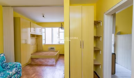 Kitnet / Stúdio para alugar na Rua Barão de Teffe, 253, Menino Deus, Porto Alegre, 30 m2 por R$ 1.630