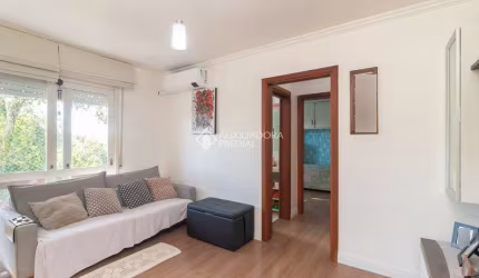 Apartamento com 2 quartos para alugar na Rua Antônio Ribeiro, 166, Santo Antônio, Porto Alegre, 59 m2 por R$ 2.200