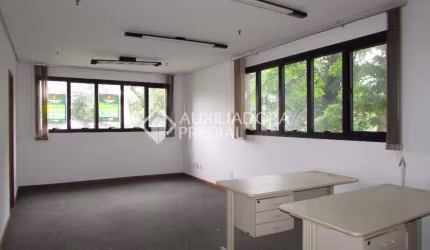 Sala comercial para alugar na Rua Germano Petersen Júnior, 101, Higienópolis, Porto Alegre, 51 m2 por R$ 1.000