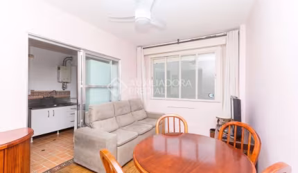 Apartamento com 1 quarto para alugar na Avenida Cristóvão Colombo, 1248, Floresta, Porto Alegre, 51 m2 por R$ 1.600