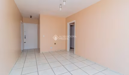 Apartamento com 2 quartos para alugar na Avenida Icaraí, 1332, Cristal, Porto Alegre, 80 m2 por R$ 1.500
