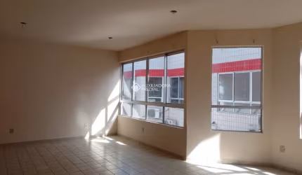 Ponto comercial para alugar na Rua Doutor Armando Barbedo, 490, Tristeza, Porto Alegre, 62 m2 por R$ 1.874