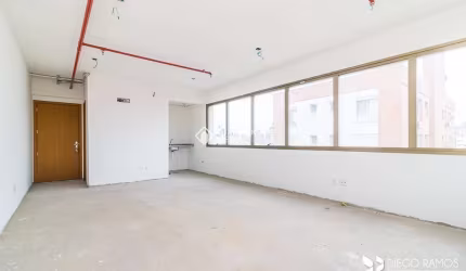 Sala comercial para alugar na Avenida Taquara, 183, Petrópolis, Porto Alegre, 41 m2 por R$ 2.000