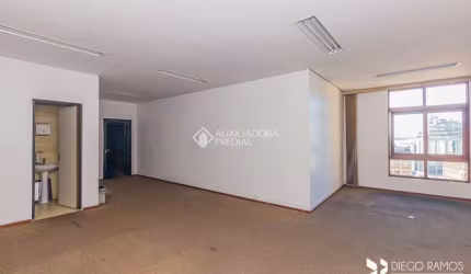 Sala comercial para alugar na Praça Quinze de Novembro, 66, Centro Histórico, Porto Alegre, 72 m2 por R$ 550