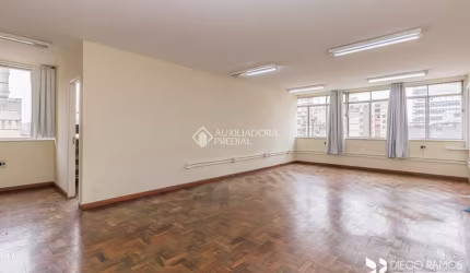 Sala comercial para alugar na Rua dos Andradas, 1464, Centro Histórico, Porto Alegre, 93 m2 por R$ 1.800