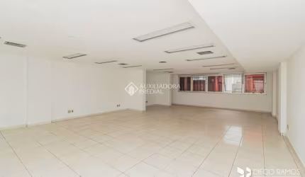 Sala comercial para alugar na Rua dos Andradas, 1248, Centro Histórico, Porto Alegre, 100 m2 por R$ 2.000