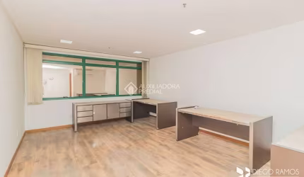 Sala comercial para alugar na Rua Riachuelo, 1038, Centro Histórico, Porto Alegre, 32 m2 por R$ 950
