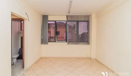Sala comercial para alugar na Rua Adão Baino, 146, Cristo Redentor, Porto Alegre, 30 m2 por R$ 500