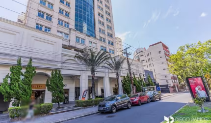 Sala comercial para alugar na Avenida Getúlio Vargas, 901, Menino Deus, Porto Alegre, 42 m2 por R$ 1.500