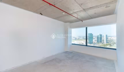 Sala comercial para alugar na Avenida Padre Cacique, 2893, Praia de Belas, Porto Alegre, 31 m2 por R$ 4.900