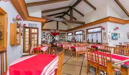 Casa comercial para alugar na Rua João Guimarães, 377, Santa Cecília, Porto Alegre, 272 m2 por R$ 7.500