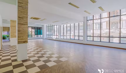 Ponto comercial para alugar na Rua Riachuelo, 1036, Centro Histórico, Porto Alegre, 368 m2 por R$ 18.000