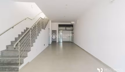 Ponto comercial para alugar na Avenida Assis Brasil, 5310, São Sebastião, Porto Alegre, 135 m2 por R$ 5.500