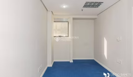 Sala comercial para alugar na Avenida Carlos Gomes, 1200, Auxiliadora, Porto Alegre, 52 m2 por R$ 1.900