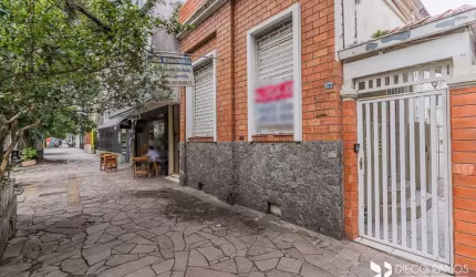 Casa comercial para alugar na Rua Felipe Camarão, 672, Rio Branco, Porto Alegre, 290 m2 por R$ 22.000