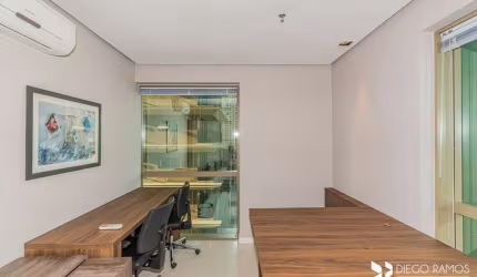 Sala comercial para alugar na Avenida Iguassu, 418, Petrópolis, Porto Alegre, 49 m2 por R$ 2.300