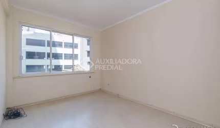 Sala comercial para alugar na Rua dos Andradas, 1251, Centro Histórico, Porto Alegre, 40 m2 por R$ 700