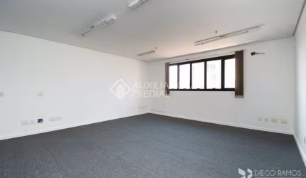 Sala comercial para alugar na Rua Germano Petersen Júnior, 101, Higienópolis, Porto Alegre, 38 m2 por R$ 1.300