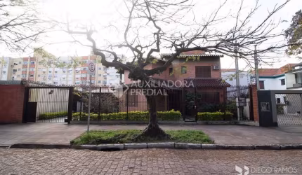Casa comercial para alugar na Rua Baronesa do Gravataí, 1016, Menino Deus, Porto Alegre, 236 m2 por R$ 15.000