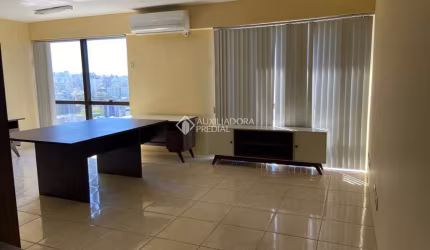 Sala comercial para alugar na Avenida Borges de Medeiros, 2105, Praia de Belas, Porto Alegre, 38 m2 por R$ 1.600